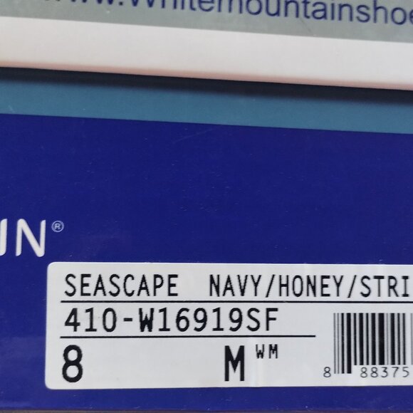 White Mountain Navy Striped Wedges Size 8 - Picture 2 of 3